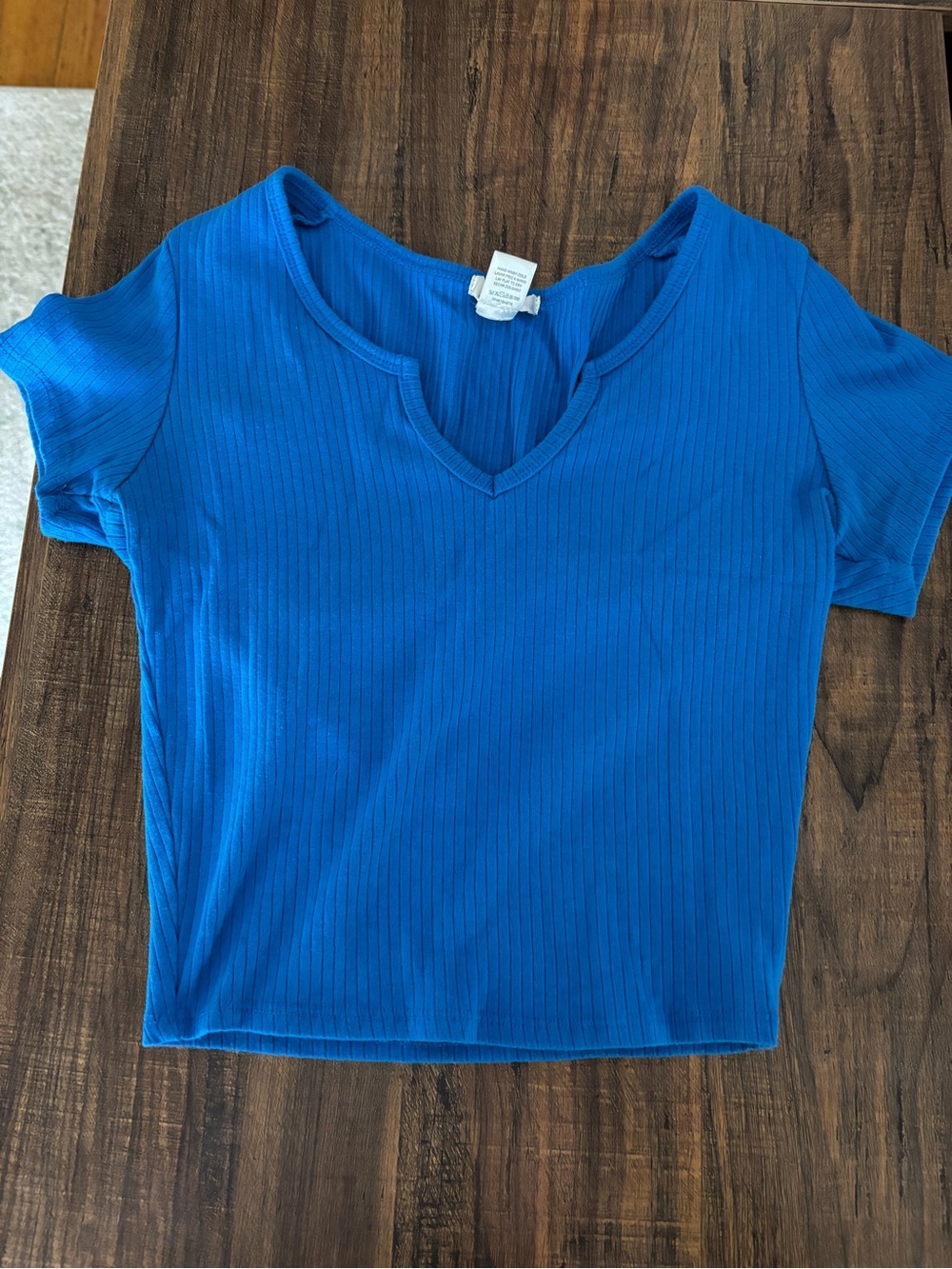 Bozzolo Ribbed V-Neck Crop Top in Blue